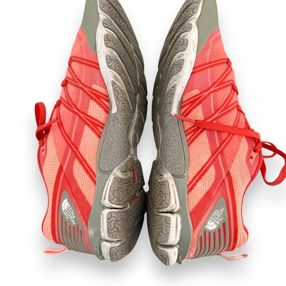 THE NORTH FACE LiteWave Ampere Woman’s Athletic Shoes 9 - Picture 7 of 8